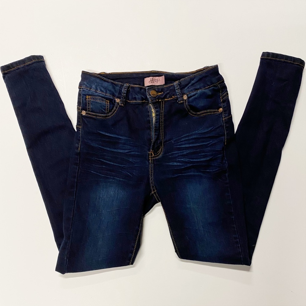 Hailey - Made With Love | Skinny Jeans